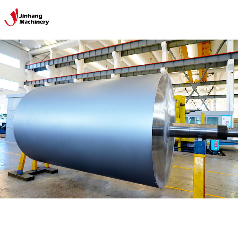 Vodní kalicí válec